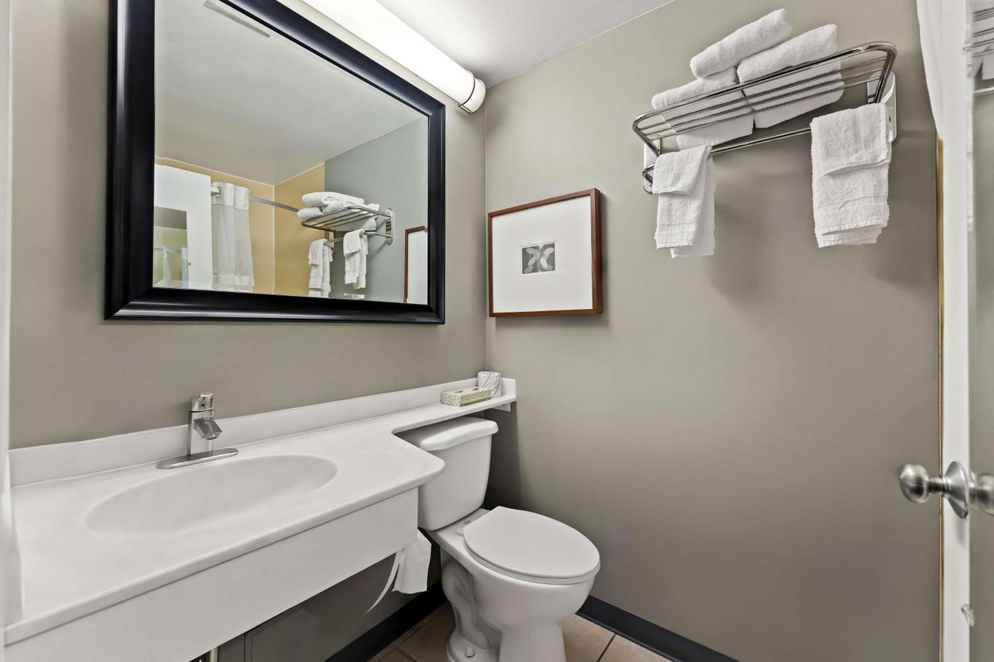 Knights Inn Montgomeryville Eksteriør billede